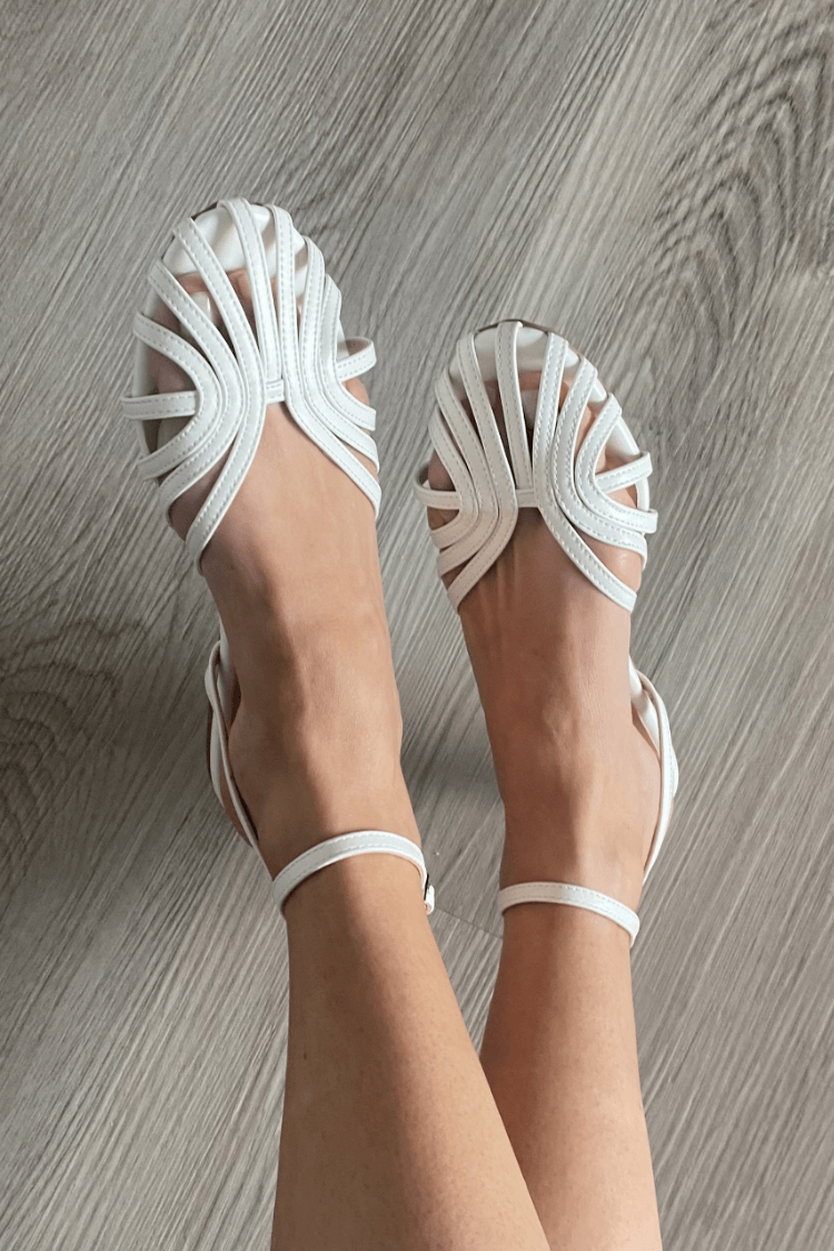 GIULIA & ANTONIO MILANO | VITTORIA SANDALI GIOIELLO DORATI